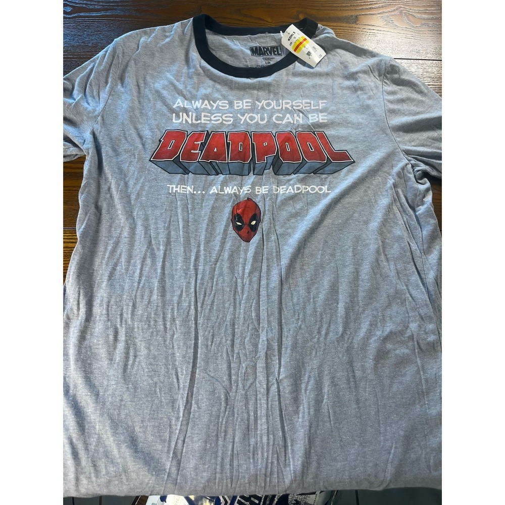 NWT Marvel Comics Shirt Men's Large Gray Deadpool Always Be Yourself Tee